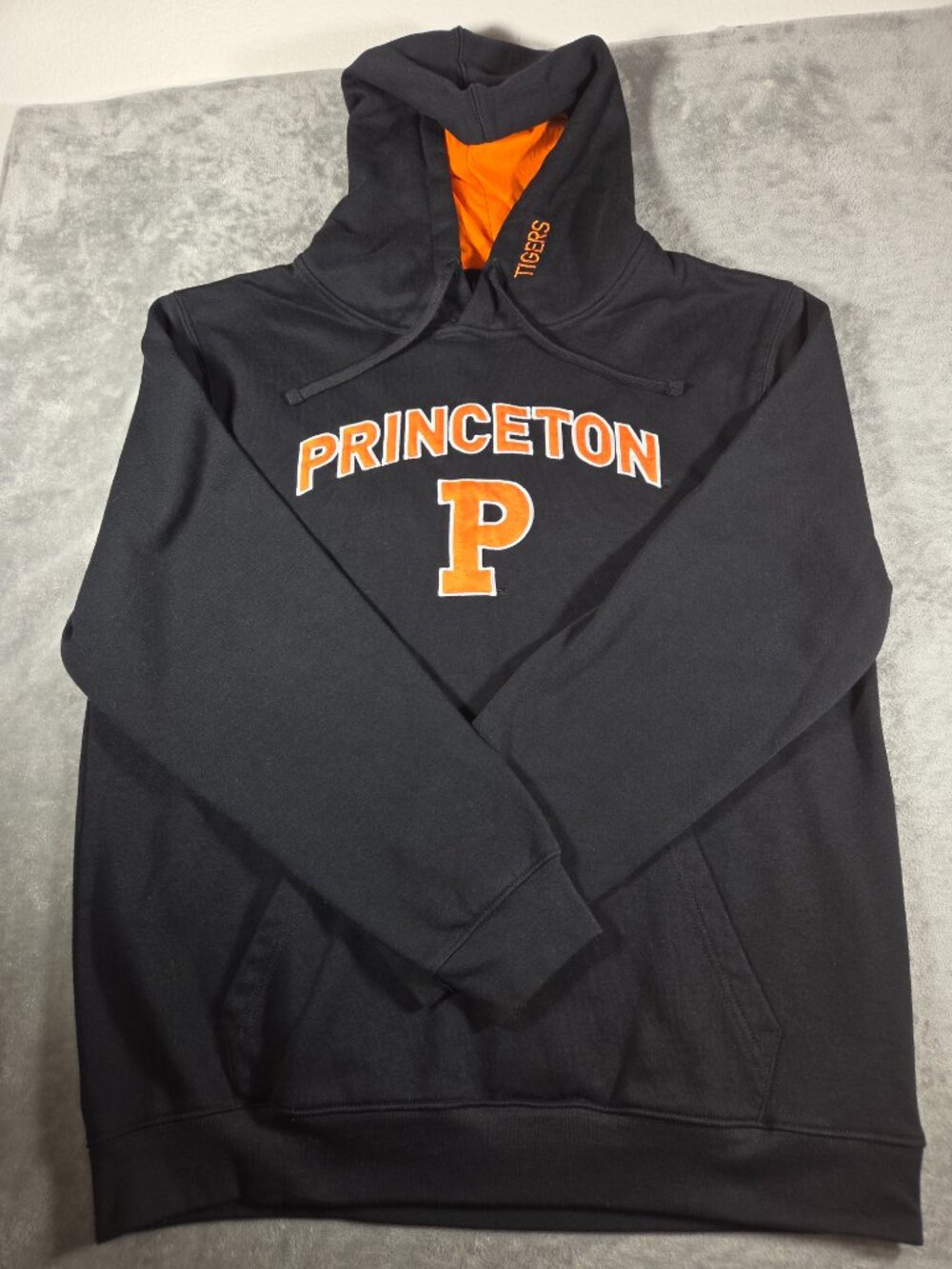 Colosseum Princeton Tigers Men's XL Pullover Hoodie Black Orange Arch Logo